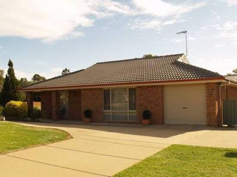 1/23 Roberts Way, Wagga Wagga NSW 2650