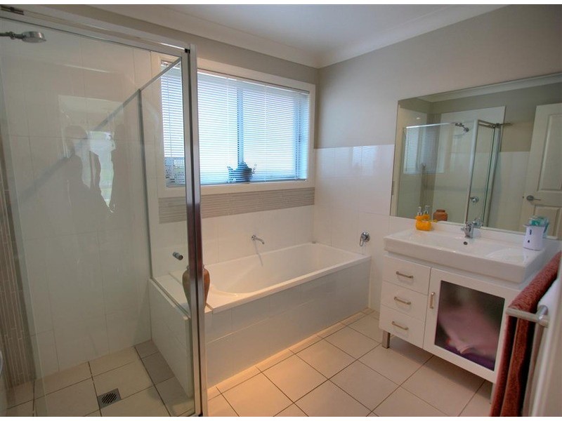 44 Nunkeri Street, Glenfield Park NSW 2650