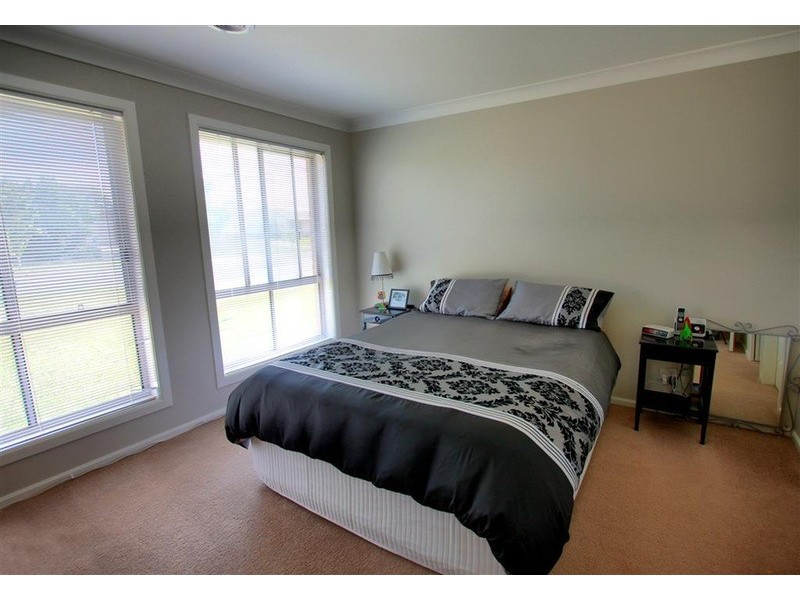 44 Nunkeri Street, Glenfield Park NSW 2650