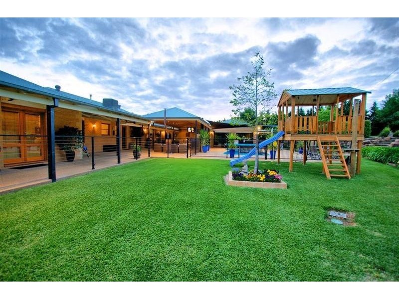 5 Viola Place, Springvale NSW 2650