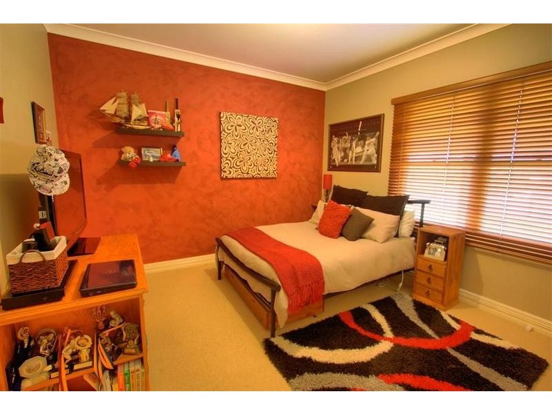 5 Viola Place, Springvale NSW 2650