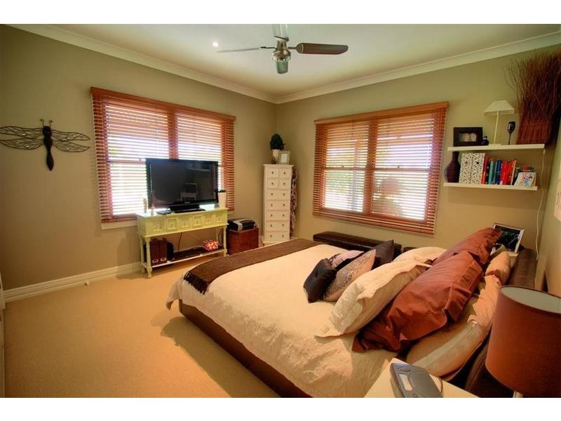 5 Viola Place, Springvale NSW 2650