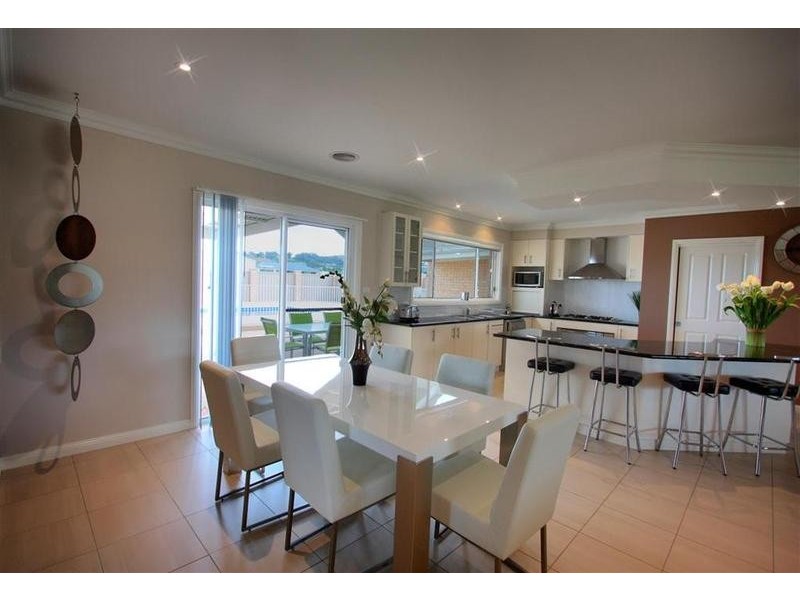 1 Hovea Place, Springvale NSW 2650