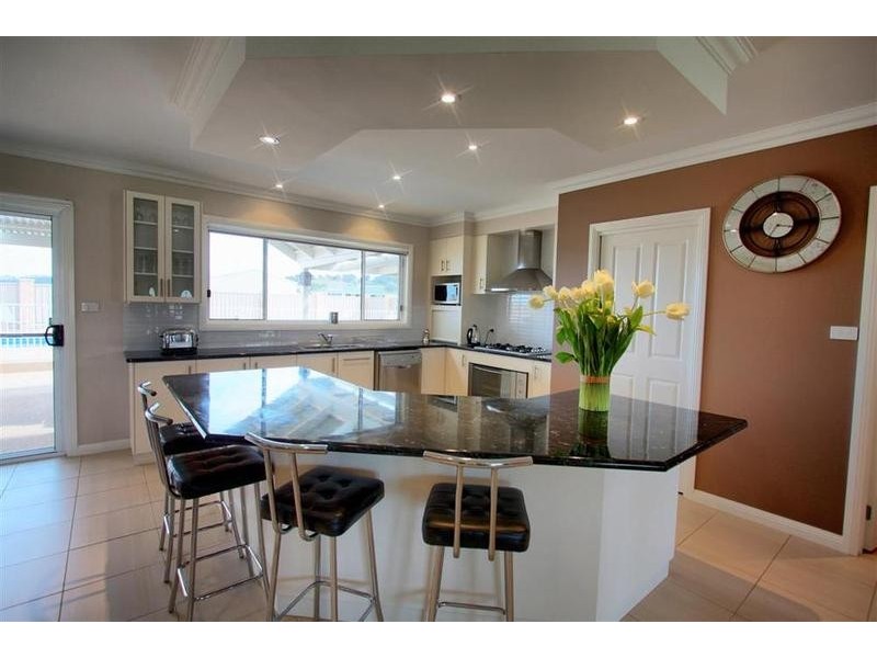 1 Hovea Place, Springvale NSW 2650