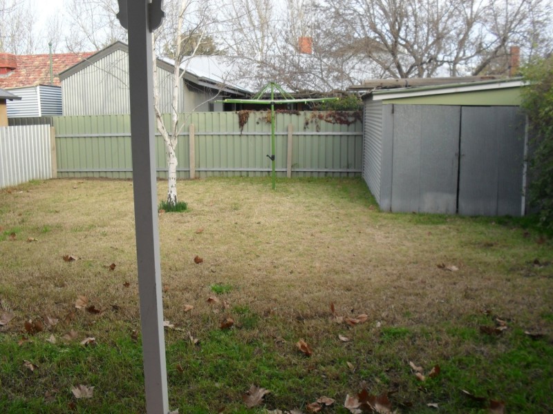 98 Kincaid Street, Wagga Wagga NSW 2650