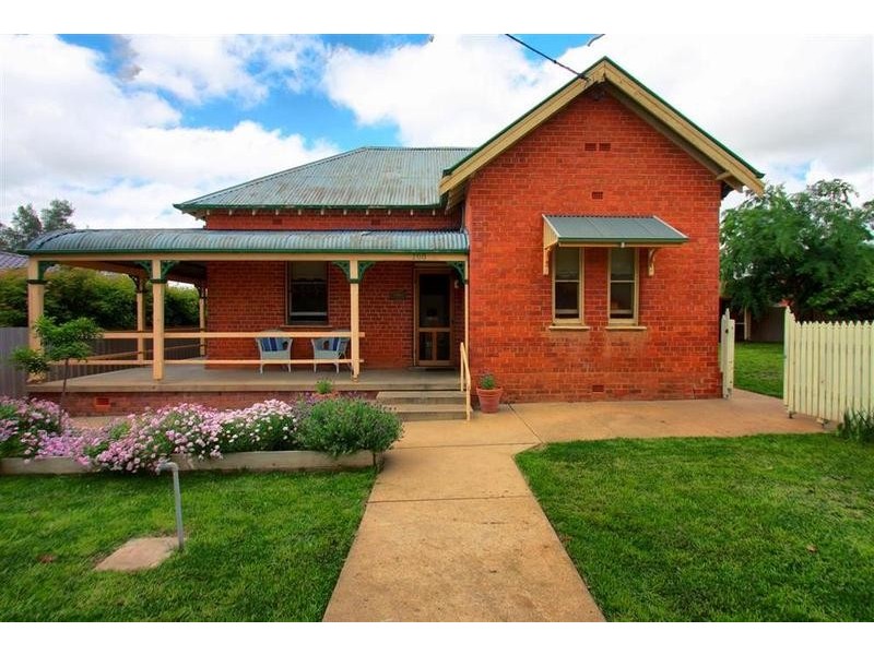 200 Fernleigh Road, Glenfield Park NSW 2650