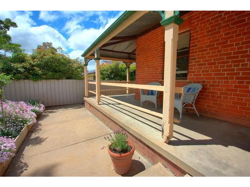 200 Fernleigh Road, Glenfield Park NSW 2650