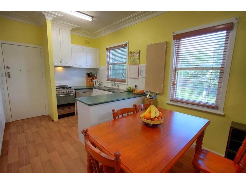 13 Paull Street, Kooringal NSW 2650