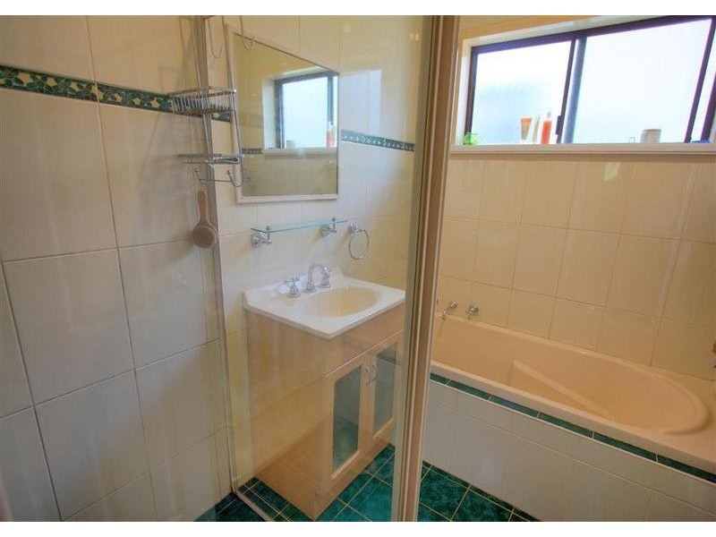 13 Paull Street, Kooringal NSW 2650