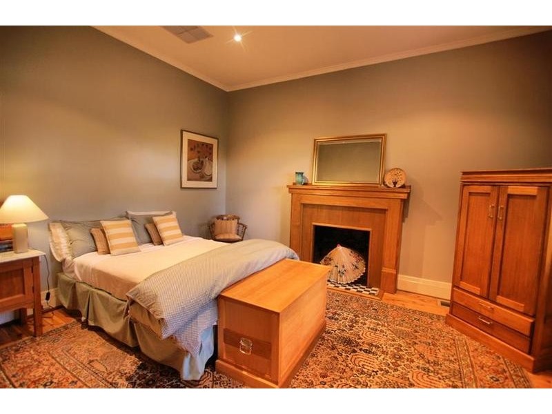 71 Thorne Street, Wagga Wagga NSW 2650