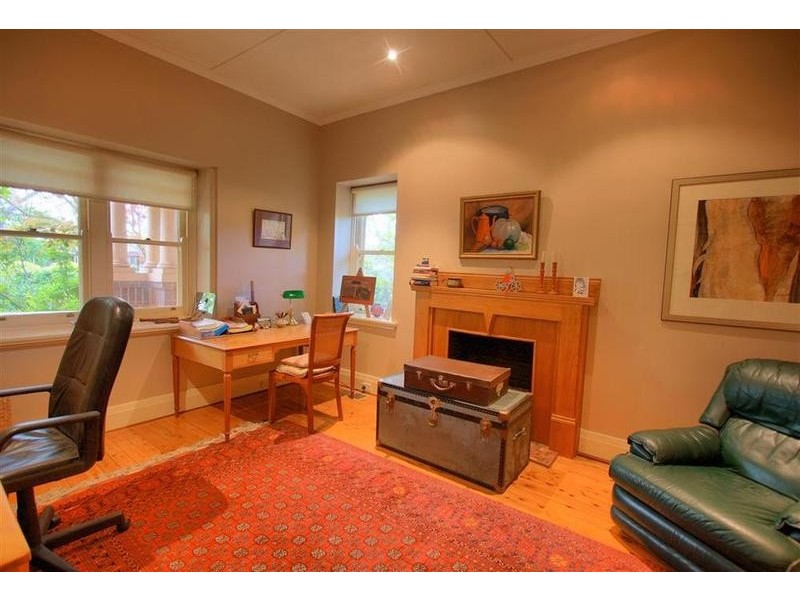 71 Thorne Street, Wagga Wagga NSW 2650