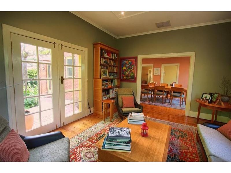 71 Thorne Street, Wagga Wagga NSW 2650