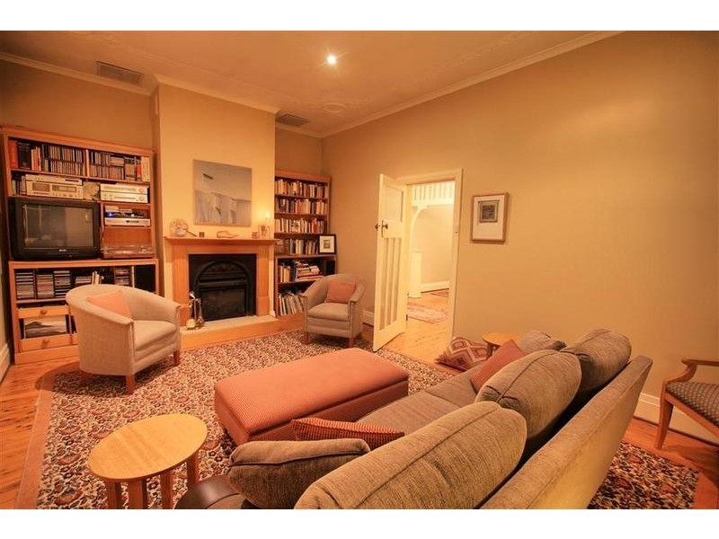 71 Thorne Street, Wagga Wagga NSW 2650