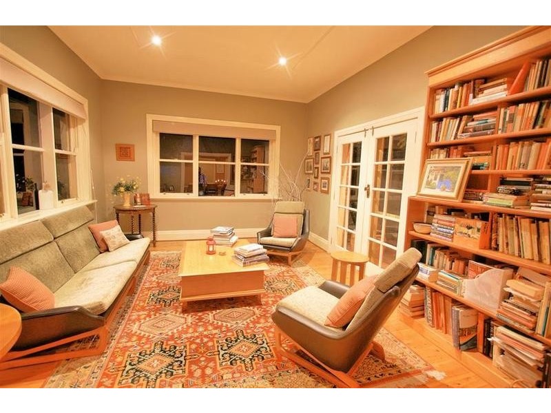 71 Thorne Street, Wagga Wagga NSW 2650