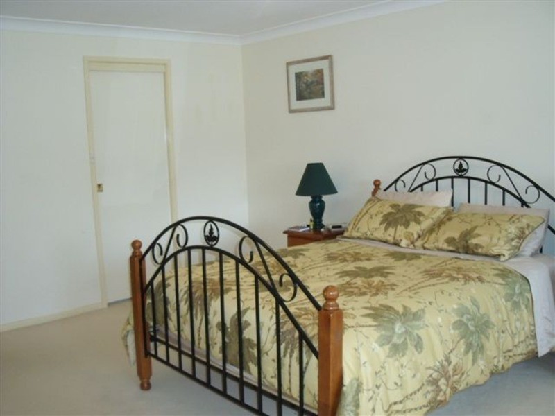 6D Frances Court, Ashmont NSW 2650