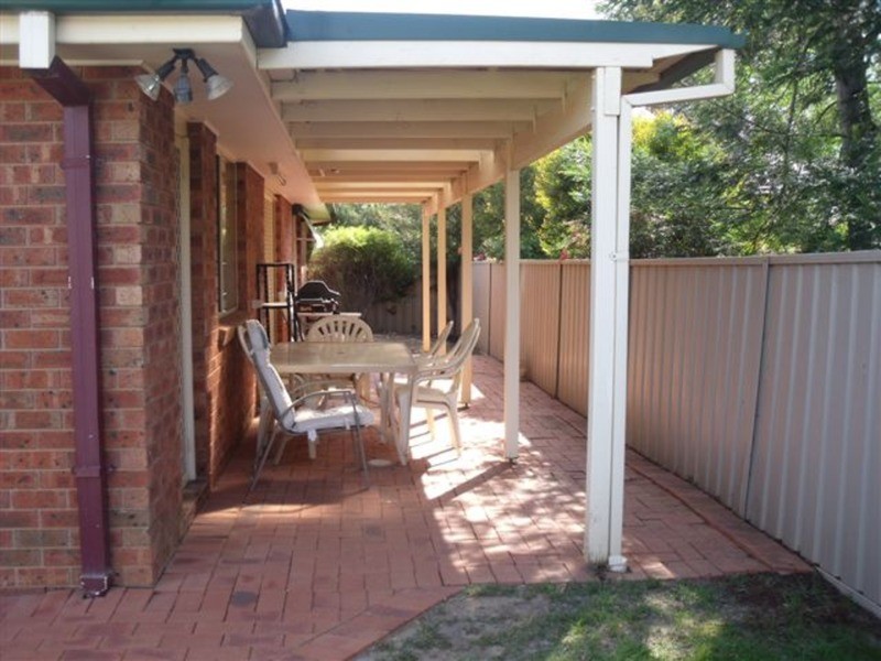 6D Frances Court, Ashmont NSW 2650