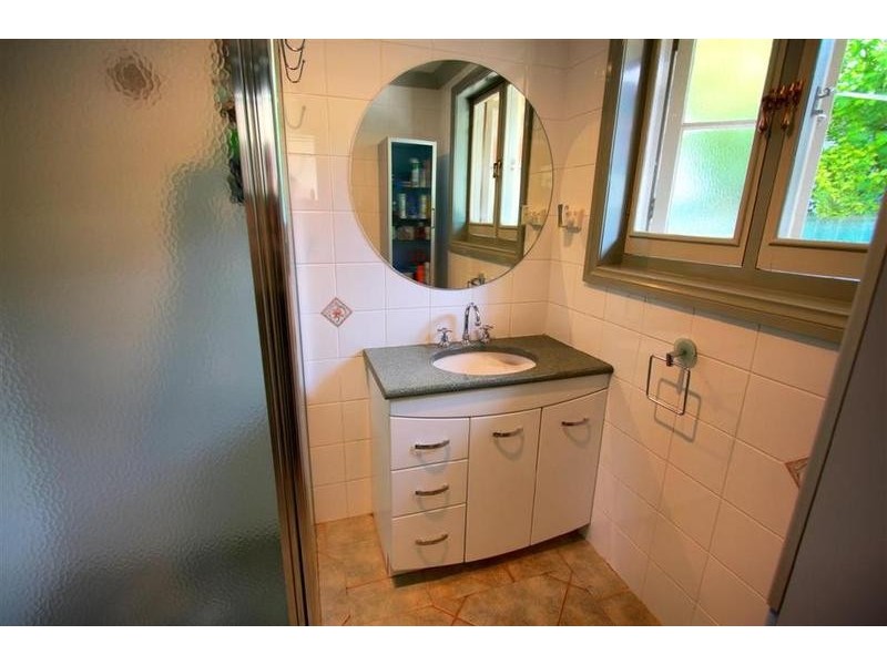 8 Dalton Street, Turvey Park NSW 2650