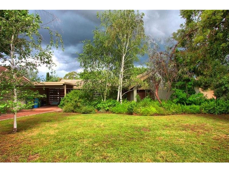 23 Dalkeith Avenue, Lake Albert NSW 2650