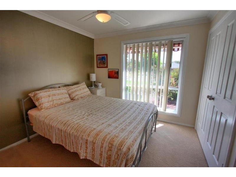 65 Grinton Avenue, Wagga Wagga NSW 2650