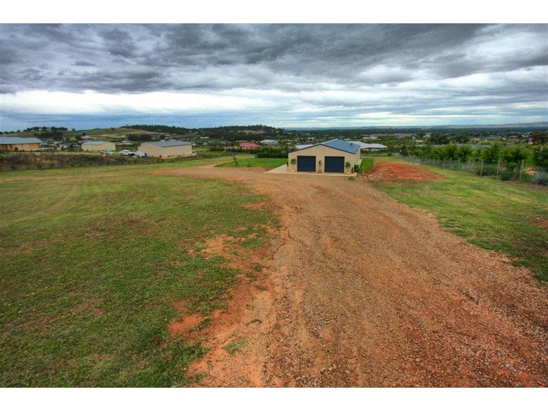 28 Peppermint Drive, Springvale NSW 2650