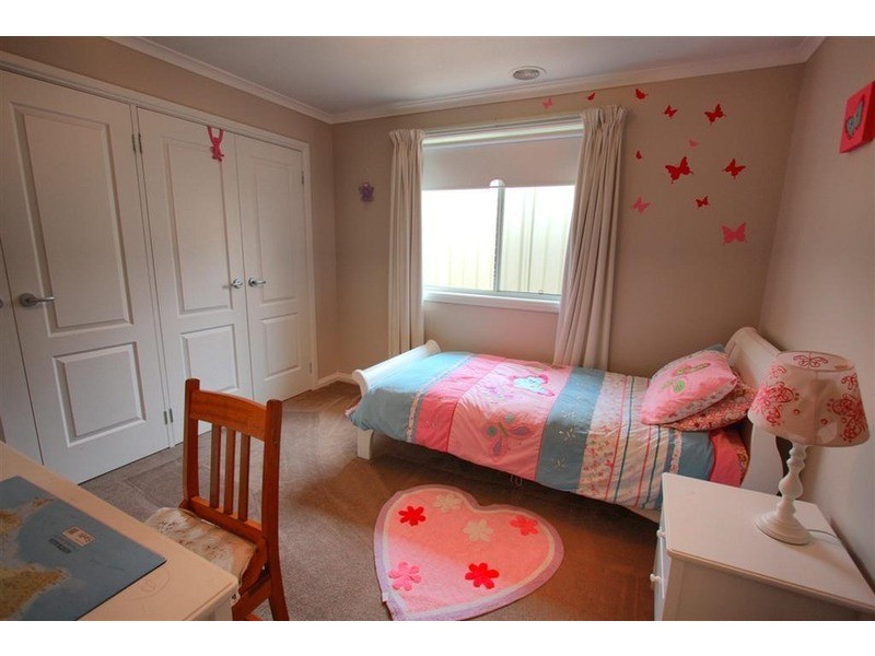 10 Brownlow Drive, Wagga Wagga NSW 2650