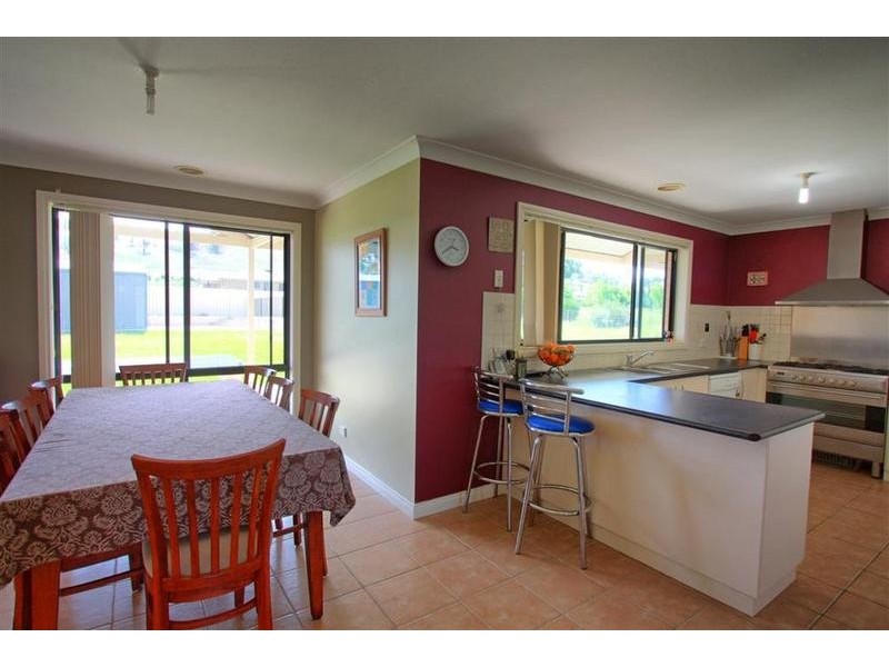 19 Indigo Drive, Springvale NSW 2650