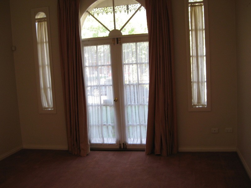 19 Crampton Street, Wagga Wagga NSW 2650