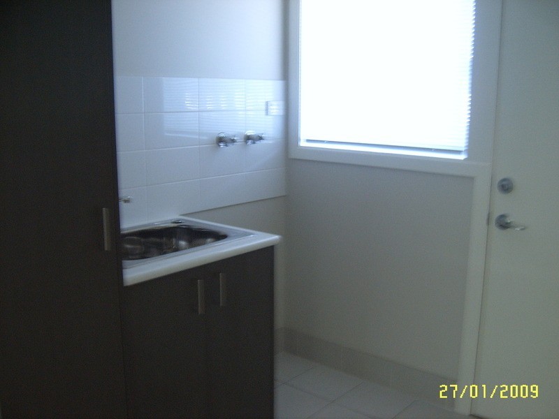 44 Nunkeri Street, Glenfield Park NSW 2650