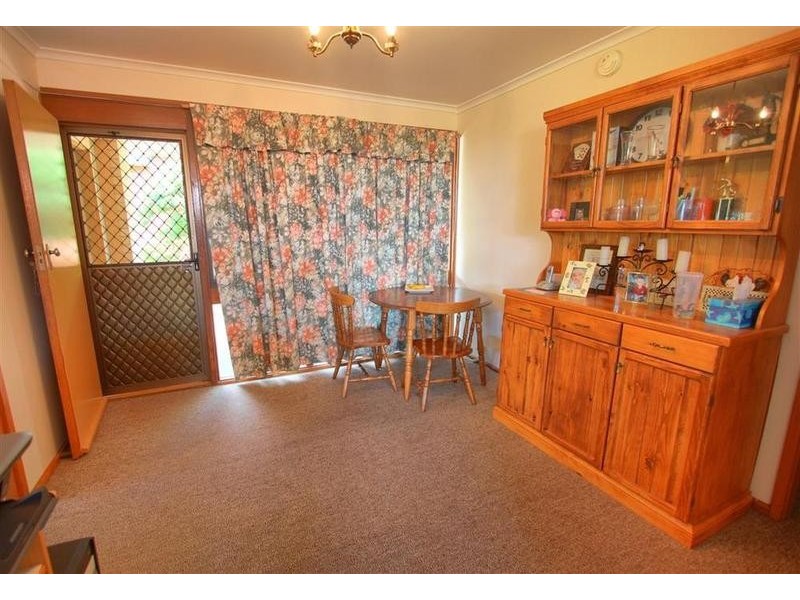 50 Warrawong Street, Kooringal NSW 2650