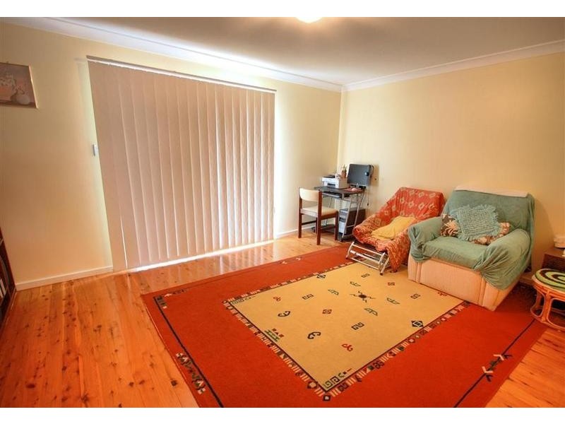 52 White Avenue, Kooringal NSW 2650