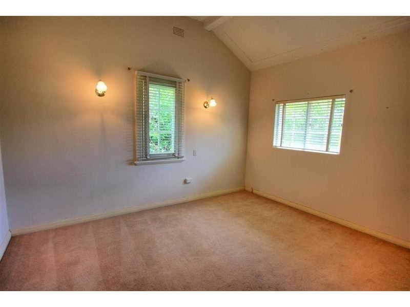 19 Beauty Point Avenue, Wagga Wagga NSW 2650