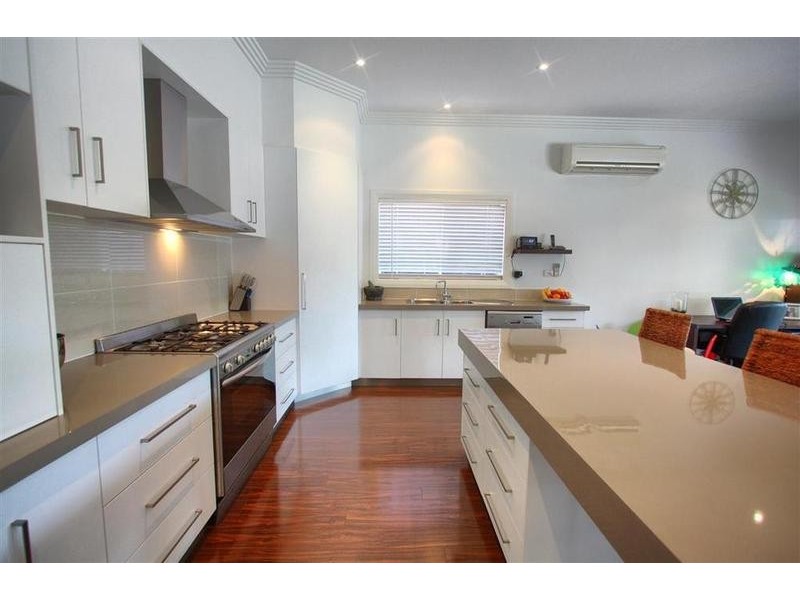 10 Gormly Avenue, Wagga Wagga NSW 2650