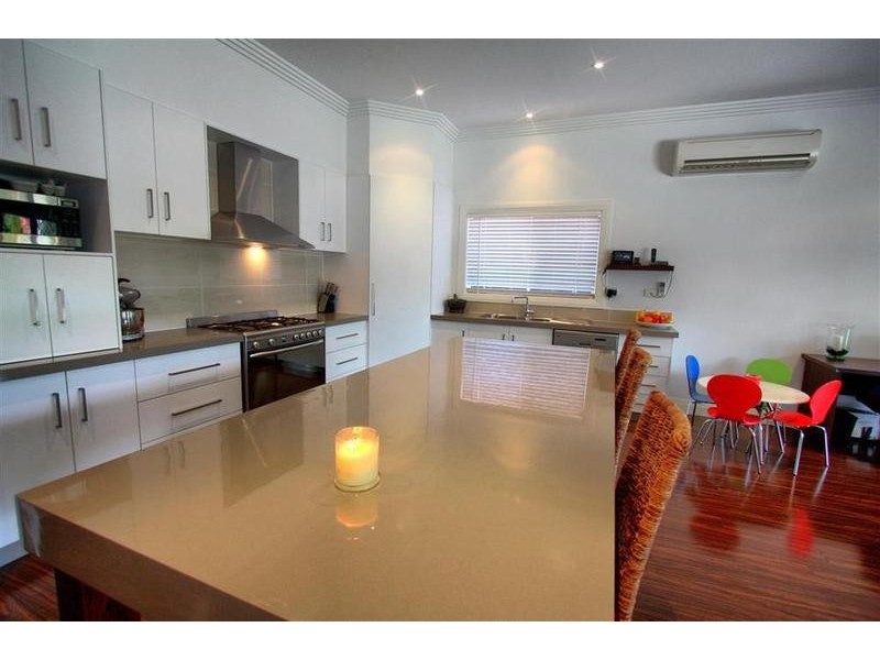 10 Gormly Avenue, Wagga Wagga NSW 2650