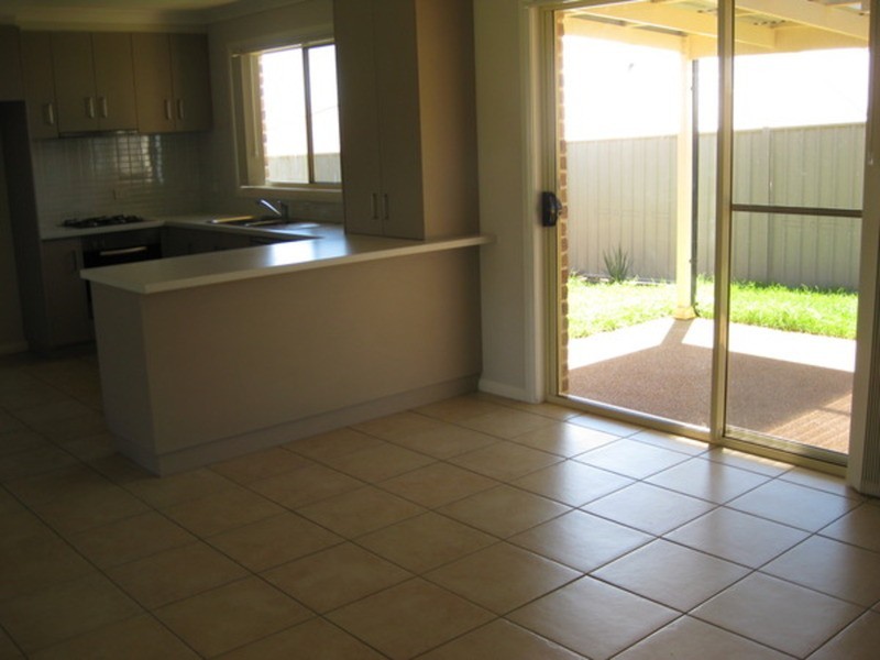 1 Tocal Street, Bourkelands NSW 2650