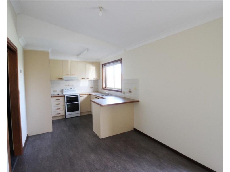 2/5 Budawang Place, Tatton NSW 2650