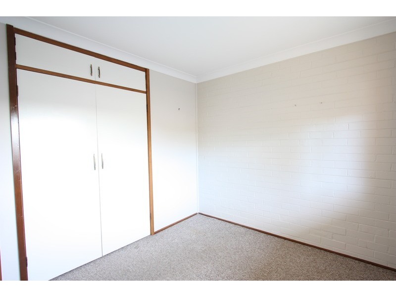 4/25 Kenneally Street, Kooringal NSW 2650
