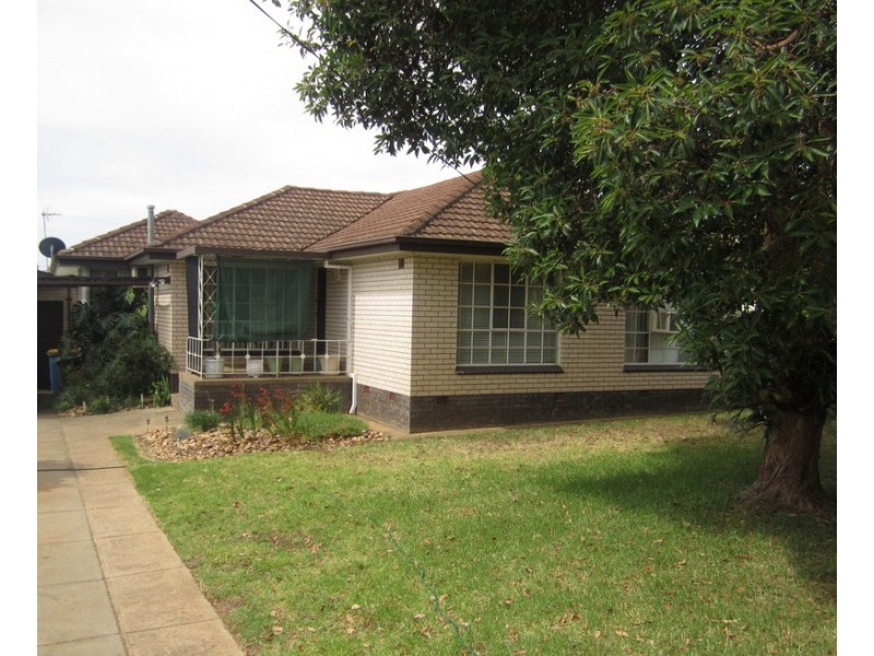 23 Leavenworth Drive, Wagga Wagga NSW 2650