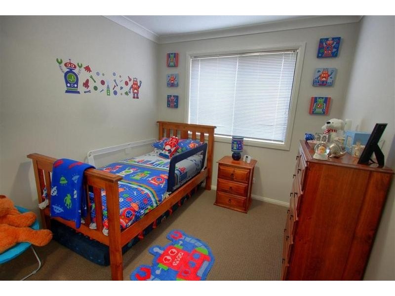 47 Barrima Drive, Glenfield Park NSW 2650