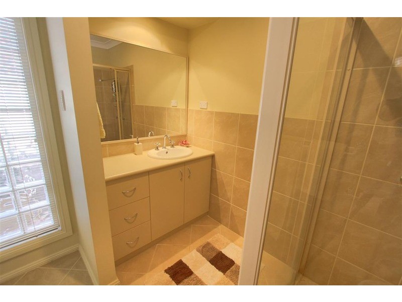 10 Wellington Street, Tatton NSW 2650