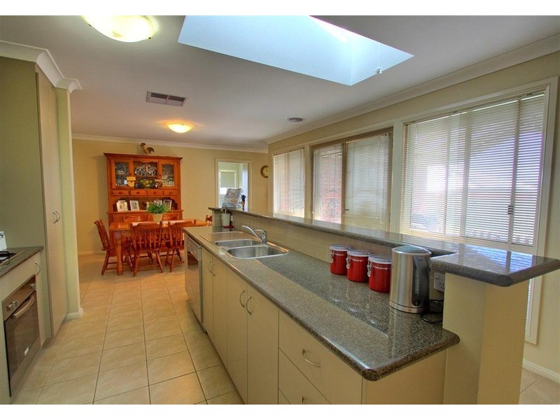 10 Wellington Street, Tatton NSW 2650