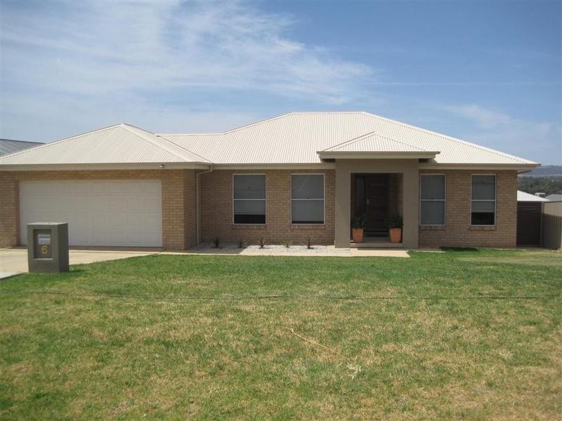 6 Brindabella Drive, Wagga Wagga NSW 2650