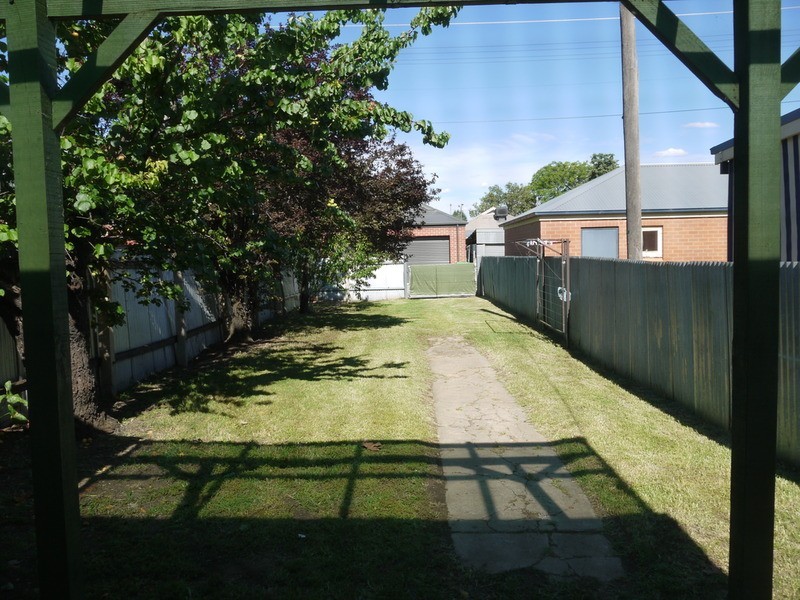 69 Best Street, Wagga Wagga NSW 2650