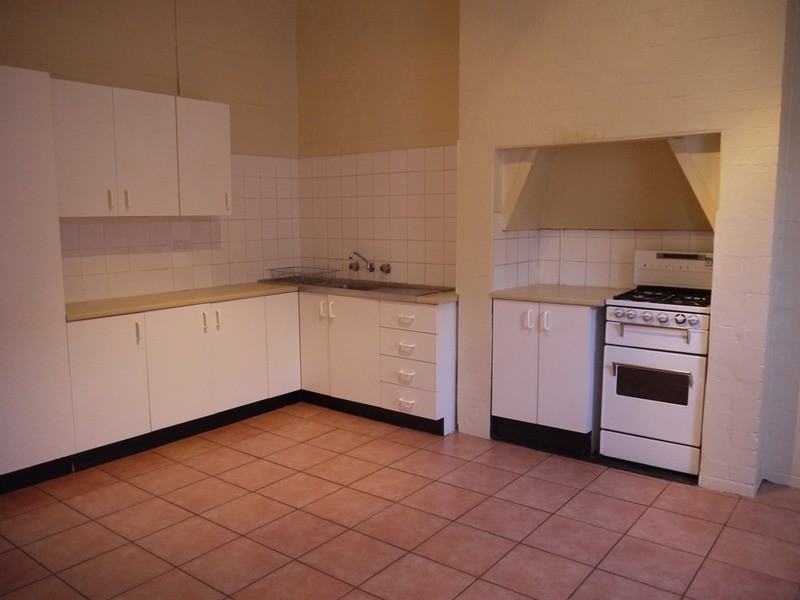 69 Best Street, Wagga Wagga NSW 2650