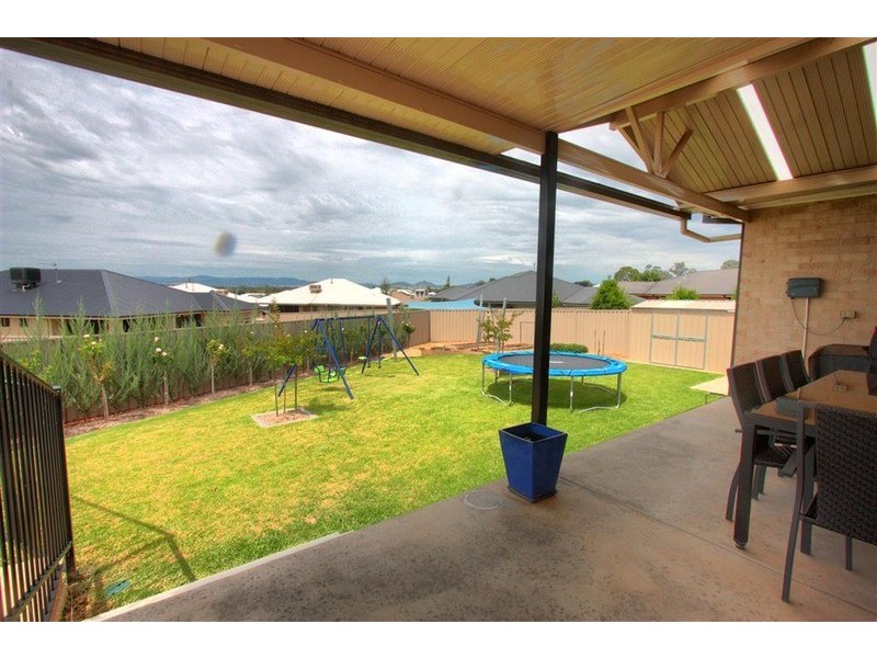 7 Cumberland Court, Tatton NSW 2650