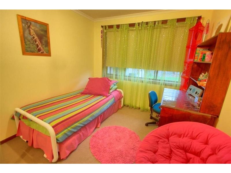 51 Undurra Drive, Glenfield Park NSW 2650