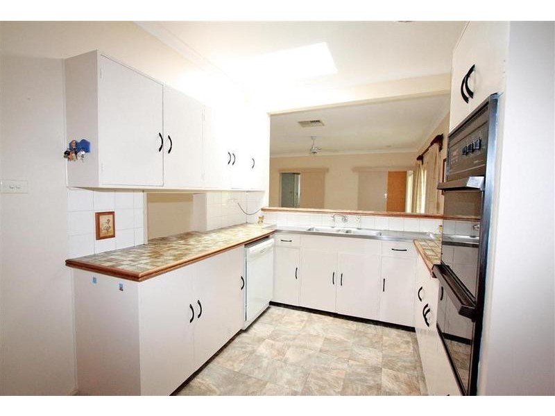 5 Moran Street, Tolland NSW 2650