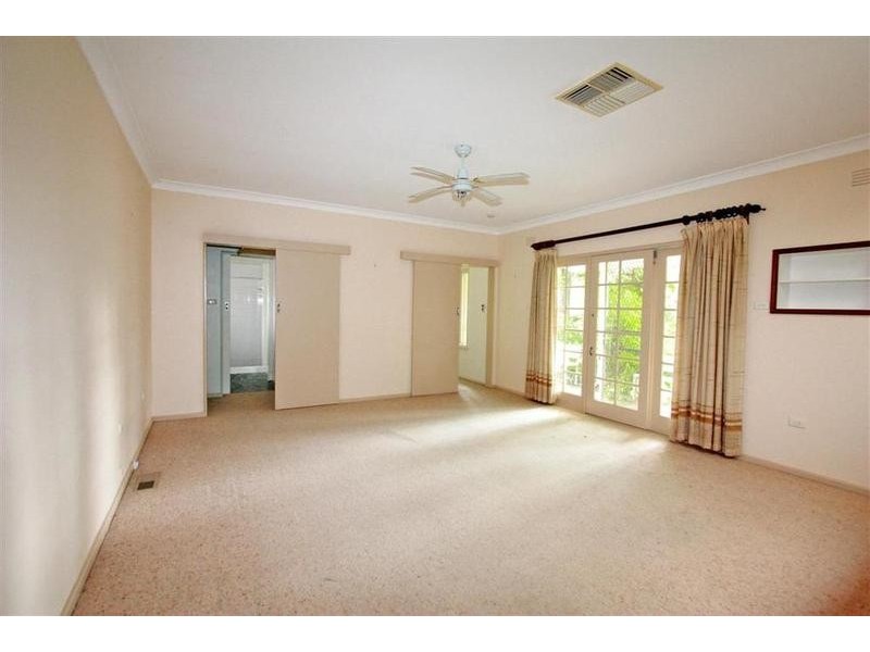 5 Moran Street, Tolland NSW 2650