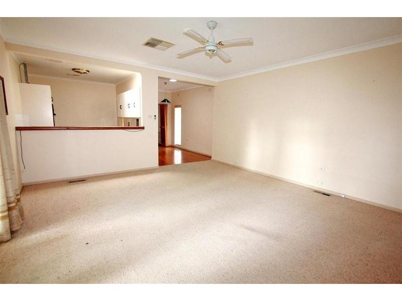 5 Moran Street, Tolland NSW 2650