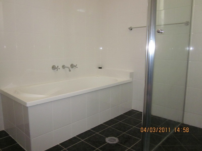 30 Travers Street, Wagga Wagga NSW 2650