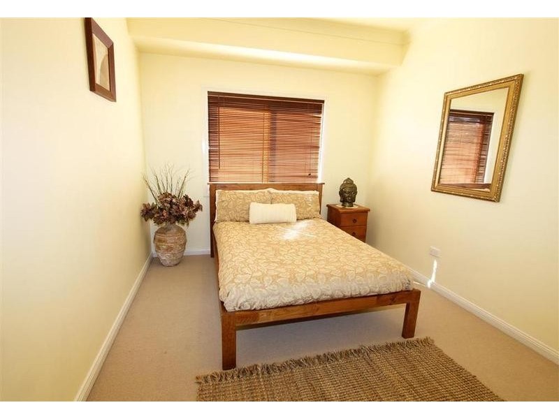 24 Bourkelands Drive, Bourkelands NSW 2650